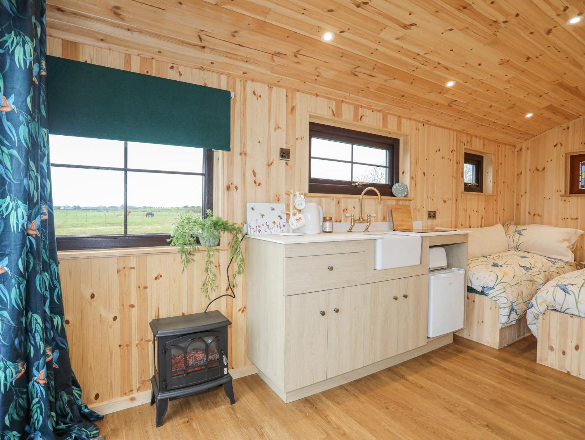 Tal Sarn Shepherd Hut Llanfairpwllgwyngyll Екстериор снимка